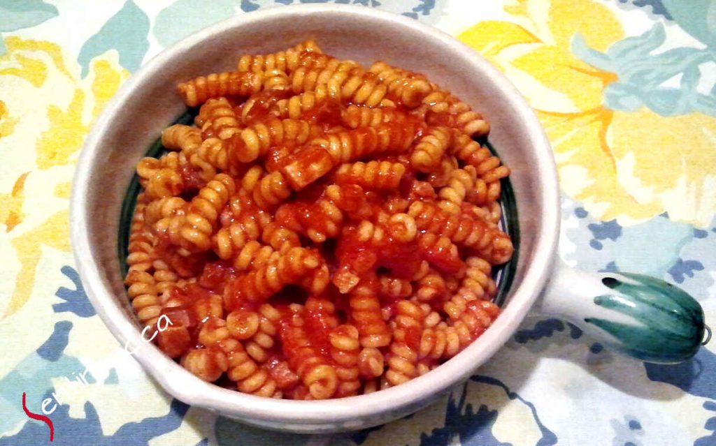 Fusilli di kamut all’amatriciana